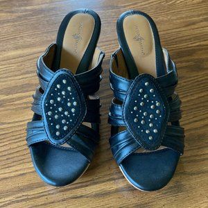 Jaclyn Smith Black Wedges, Size 6W